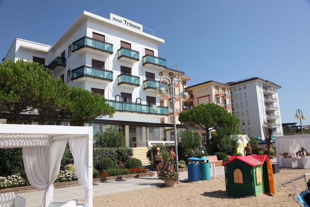 Hotel Tritone Jesolo Lido Exterior foto